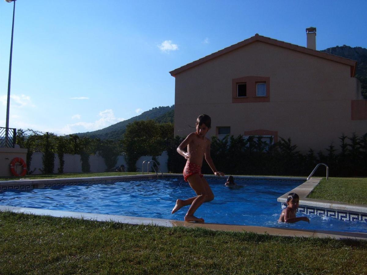 Апартаменти Casa Unifamiliar Con Patio Y Piscina En L'Estartit- Costa Brava Екстер'єр фото